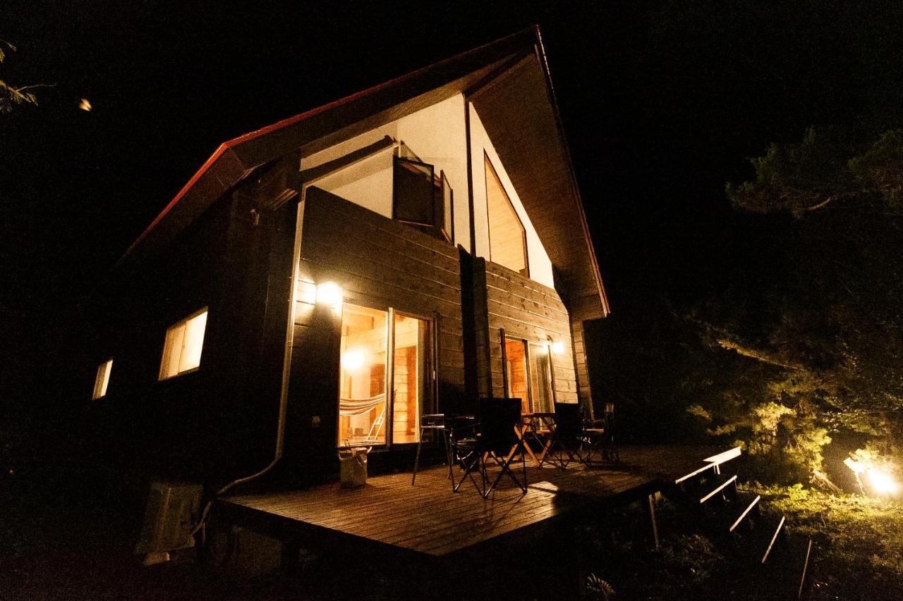 ログハウスせせらぎ Tsuru Exterior photo